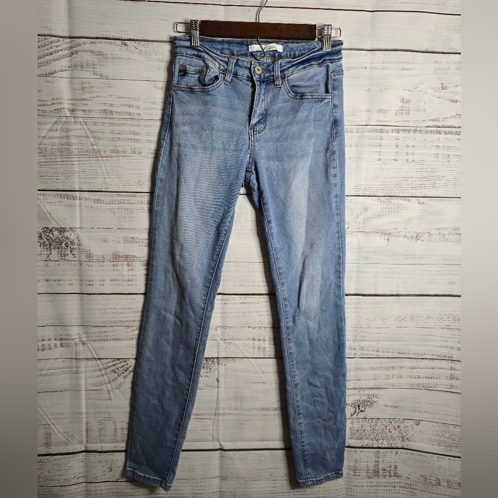 KanCan Women's Light Wash Skinny Jeans Size 5/26
